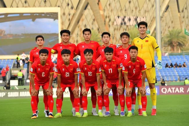 Hình ảnh thể hiện sứ mệnh và tầm nhìn của 88kim khuyến mãi, với các yếu tố chuyên nghiệp và đổi mới